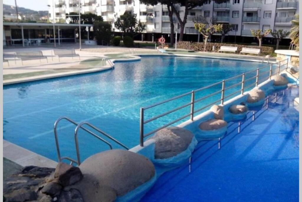 Residencial Costamar Next Bcn, 50M Beach With Swimming Pool Cabrera de Mar Luaran gambar