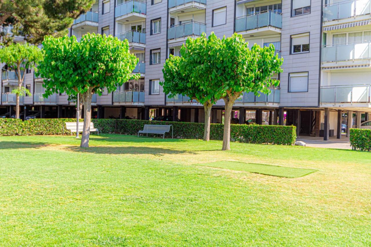 Residencial Costamar Next Bcn, 50M Beach With Swimming Pool Cabrera de Mar Luaran gambar